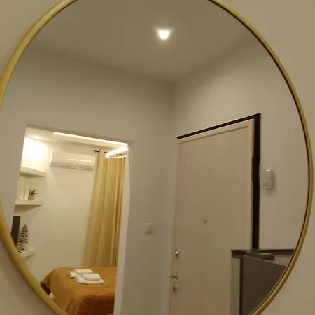 Domus - Center Apartment