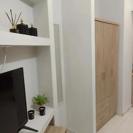 Domus - Center Apartment Veria (Imathia)