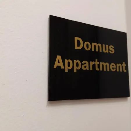 Domus - Center Apartment